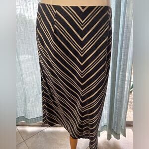 Banana Republic Blue and Cream Striped Skirt 14